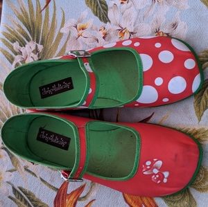 Hot Chocolate Designs 🍄 Shoes size 7 or 37